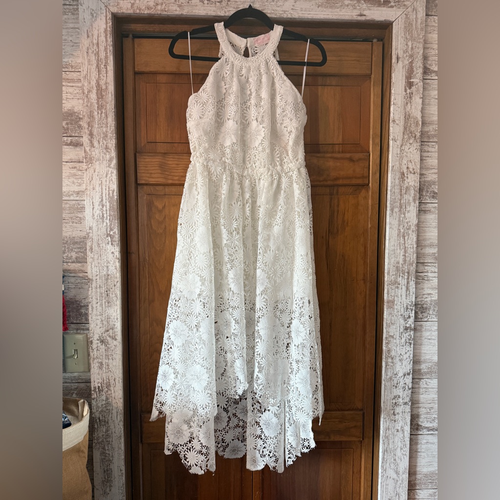 Vow’d Elegant White Lace Halter Dress Size Small Nwt Special Occasion/Wedding
